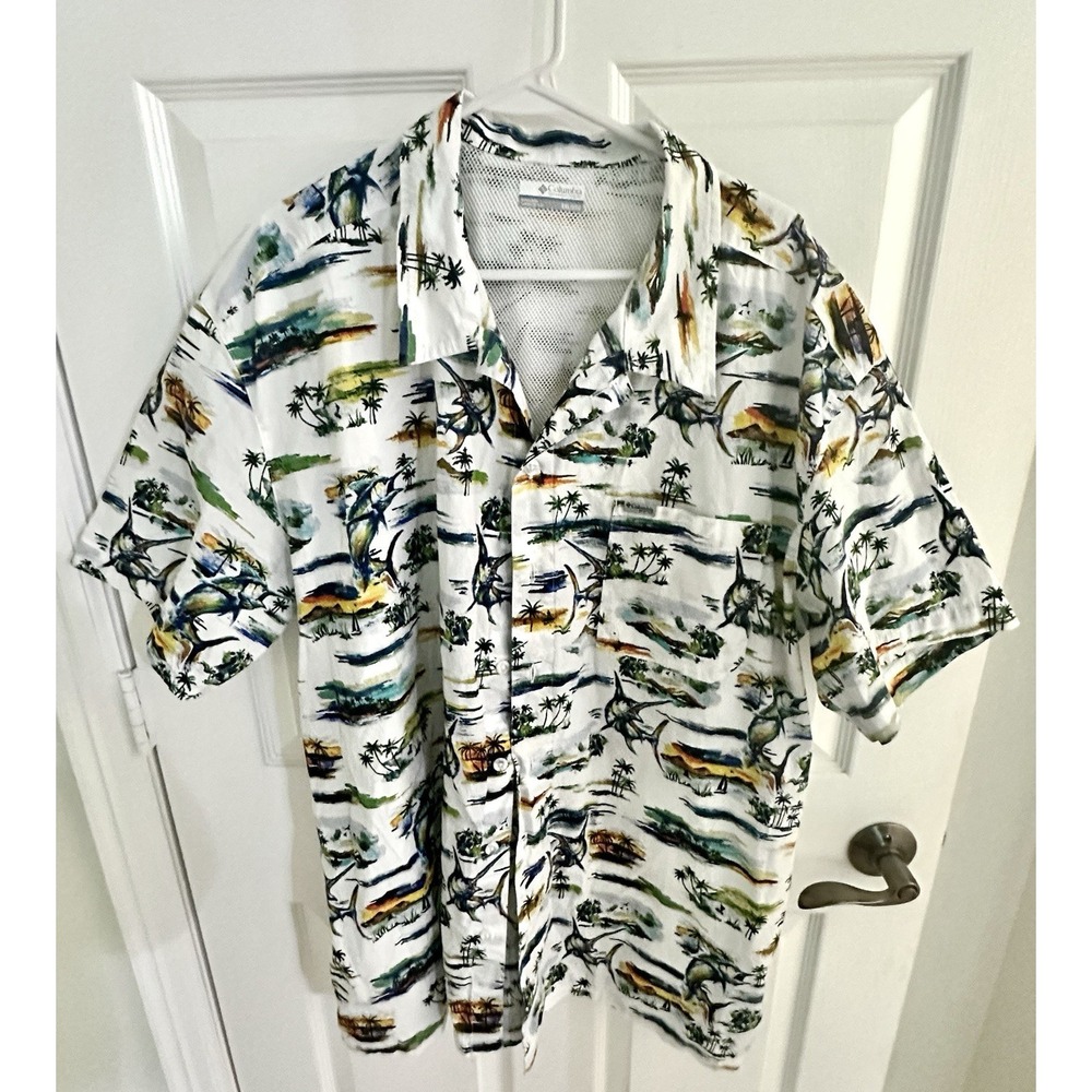 Columbia PFG Men's 2XL Fish Print Short Sleeve Hawaiian Button Up Shirt Pockets